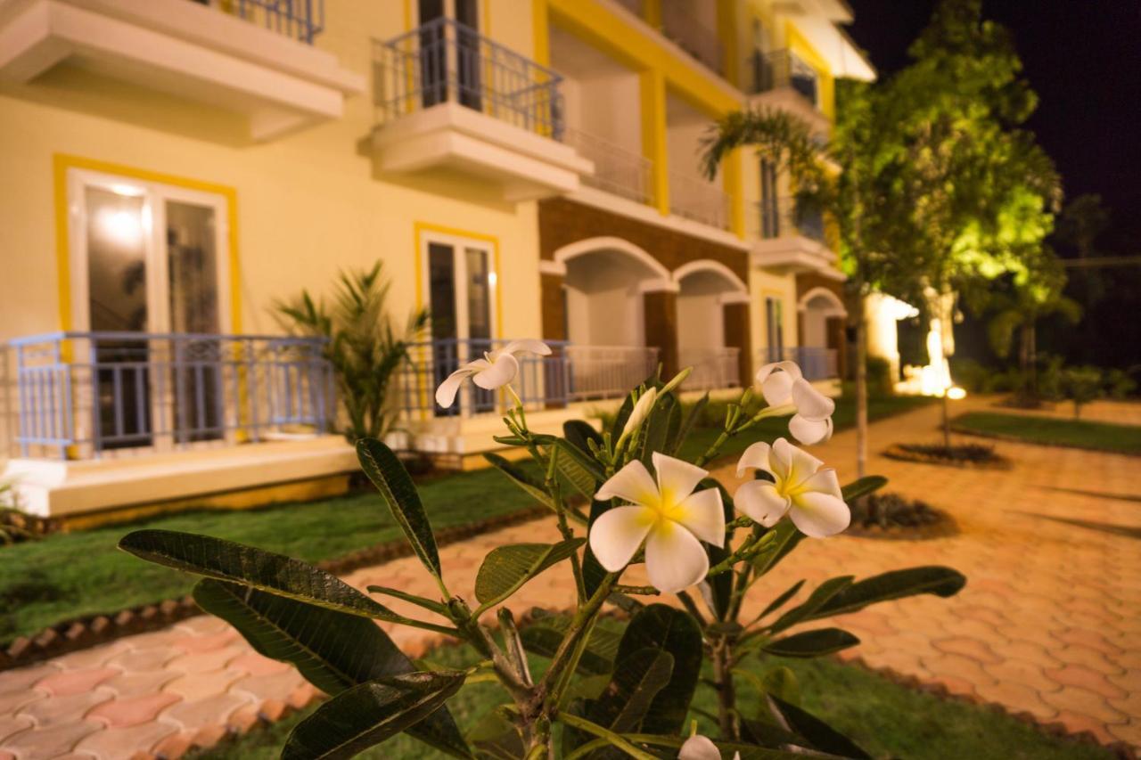 Passions De Goa Hotel Anjuna Exterior foto